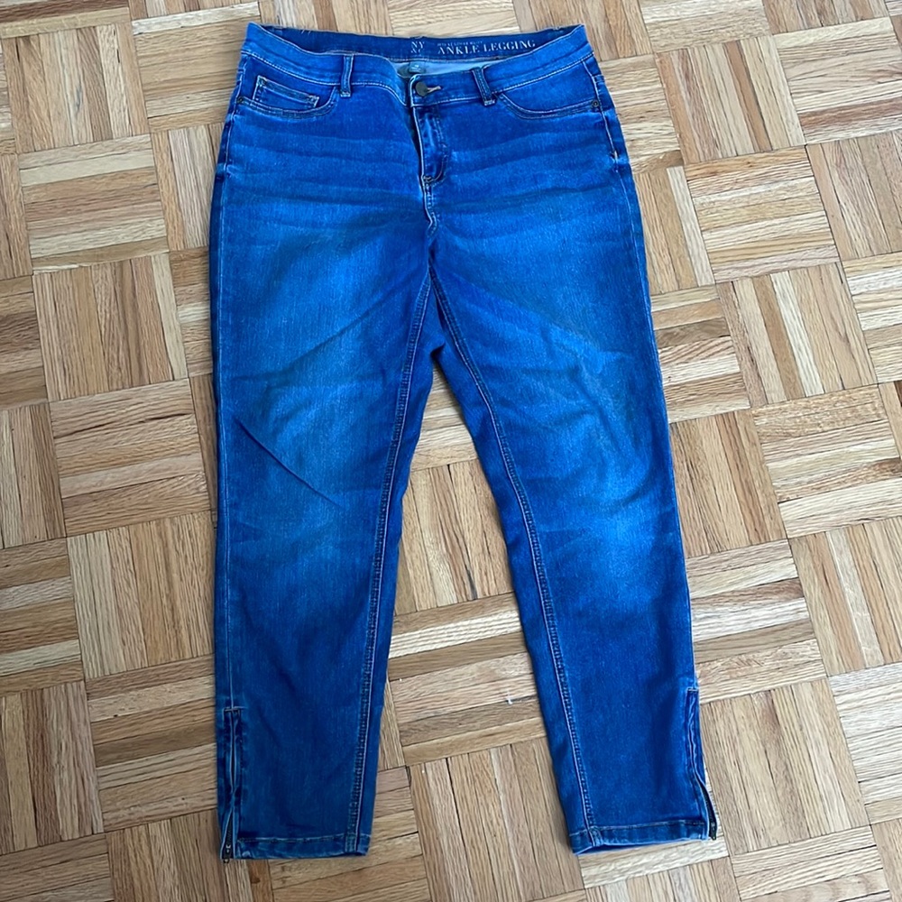 Ny & co ankle jean leggings.  Size 12.